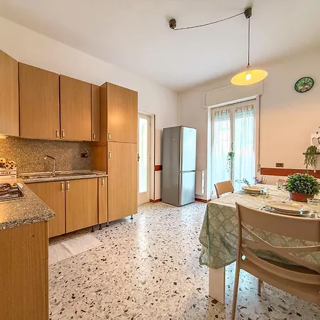 Jackson 3piano Vicino Al Mare Rif A821